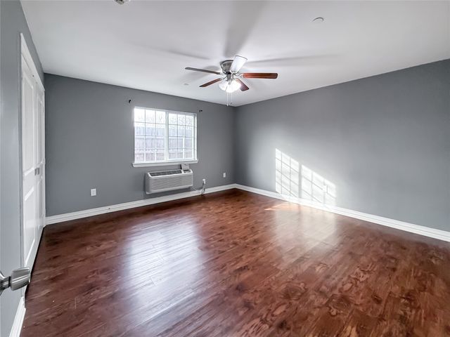 2508 W Crawford Street, Denison, TX 75020