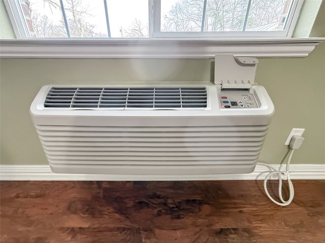 2508 W Crawford Street, Denison, TX 75020