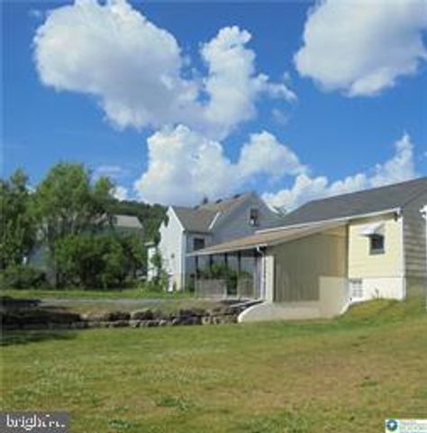 1336 FAIRFAX ST, Allentown, PA 18103