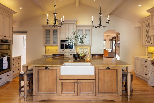 9940 Eddy Road, Carmel, CA 93923