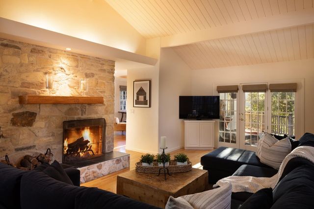 9940 Eddy Road, Carmel, CA 93923