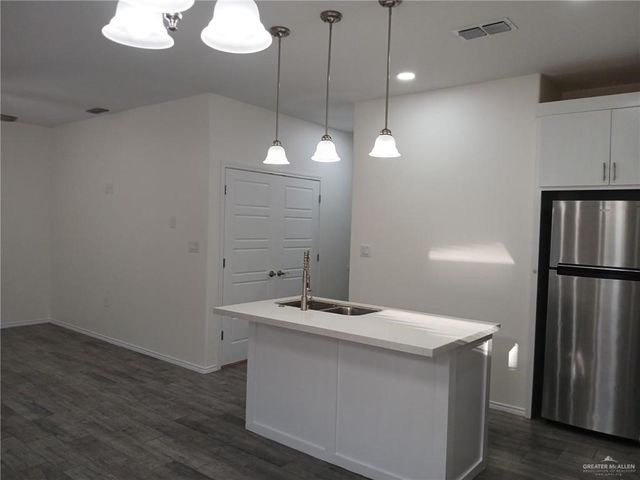 605 & 609 W Cypress Avenue, La Feria, TX 78559