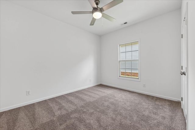 645 Woodrush Dr, Clarksville, TN 37040