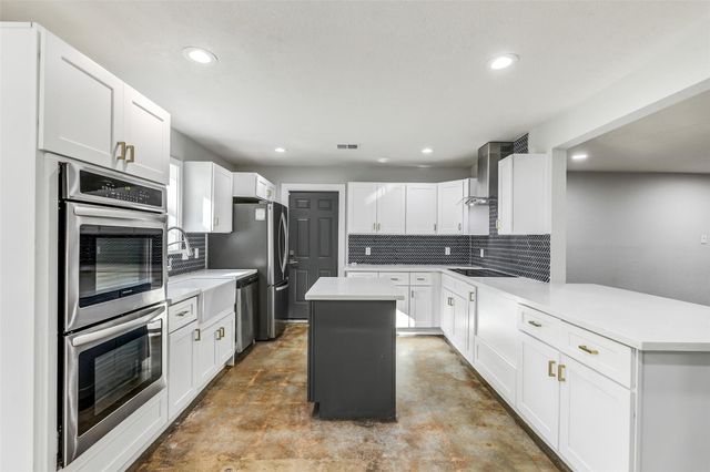 31423 Reids Prairie Road, Waller, TX 77484