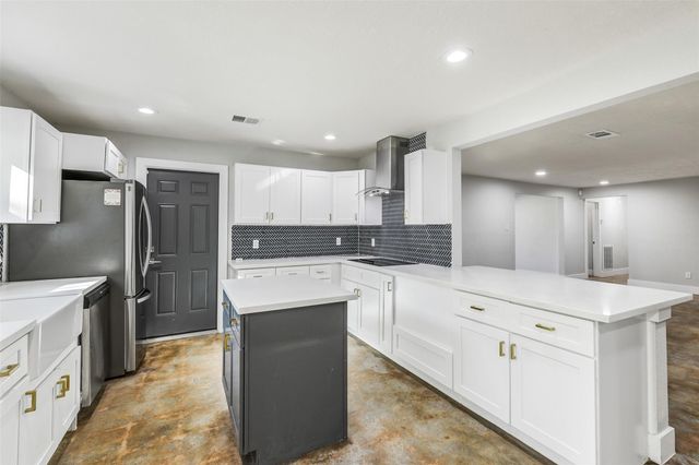 31423 Reids Prairie Road, Waller, TX 77484