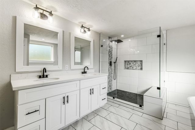 31423 Reids Prairie Road, Waller, TX 77484