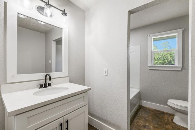 31423 Reids Prairie Road, Waller, TX 77484