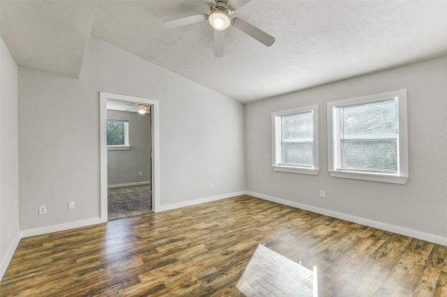 31423 Reids Prairie Road, Waller, TX 77484