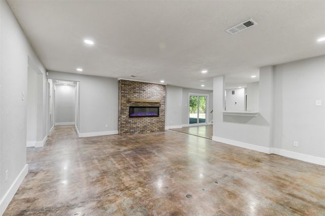 31423 Reids Prairie Road, Waller, TX 77484