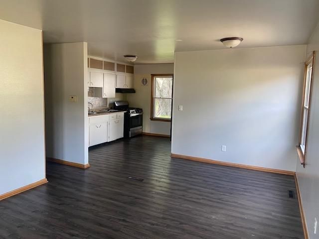 1410 Grant Street, Beloit, WI 53511