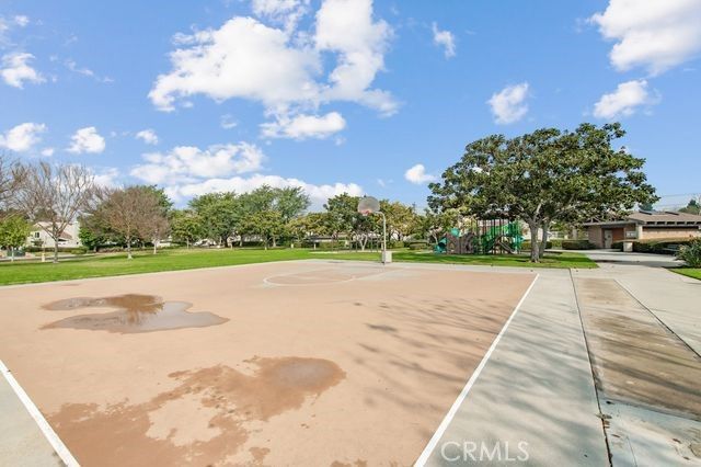 24 Millstone, Irvine, CA 92606