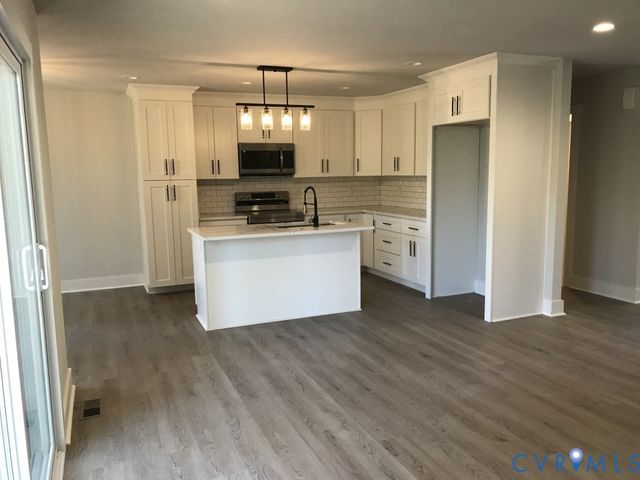 4249 Curtis St, Chester, VA 23831