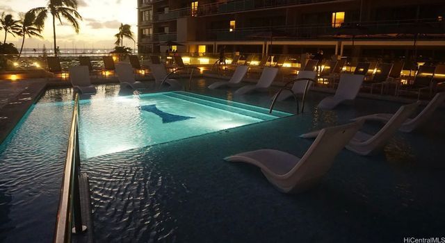 1777 Ala Moana Boulevard 1802, Honolulu, HI 96815