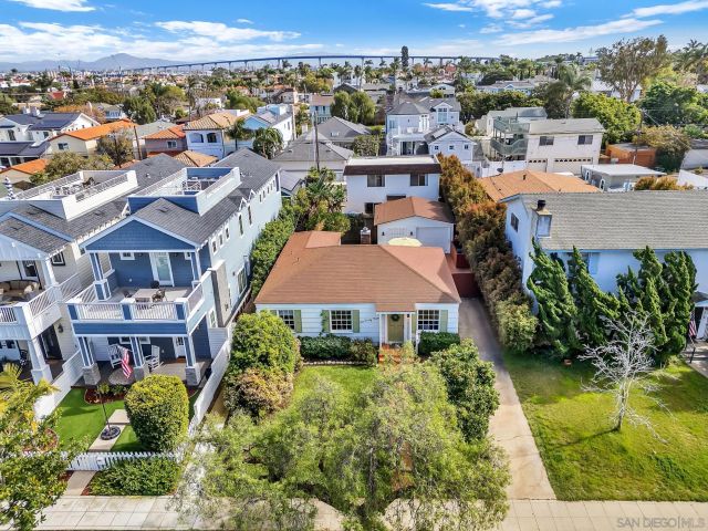 241-243 F Avenue, Coronado, CA 92118