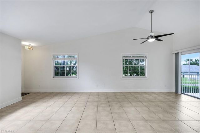 9624 CRESCENT GARDEN DR 201, Naples, FL 34109