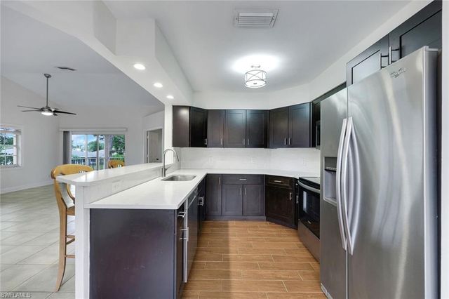 9624 CRESCENT GARDEN DR 201, Naples, FL 34109
