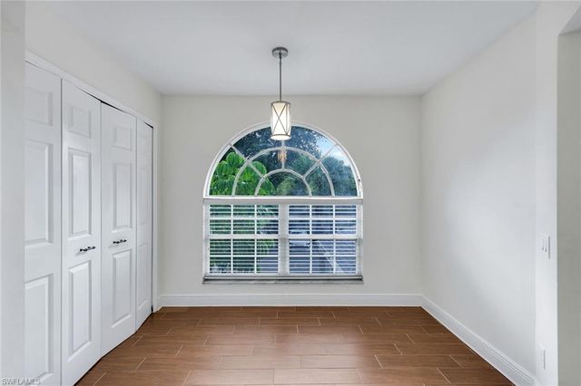 9624 CRESCENT GARDEN DR 201, Naples, FL 34109
