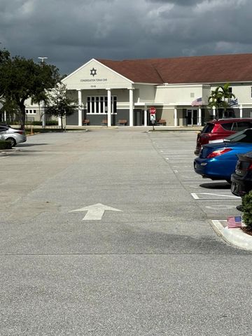200 Dorset E 200, Boca Raton, FL 33434