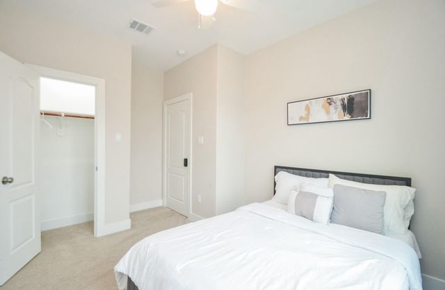 4511 Reed Unit A Road, Houston, TX 77051