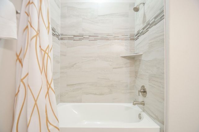 4511 Reed Unit A Road, Houston, TX 77051