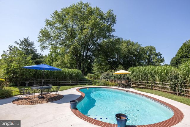3547 N SUGAN RD, New Hope, PA 18938