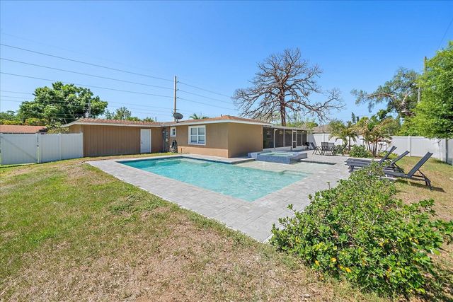 3209 ASHTON ROAD, Sarasota, FL 34231