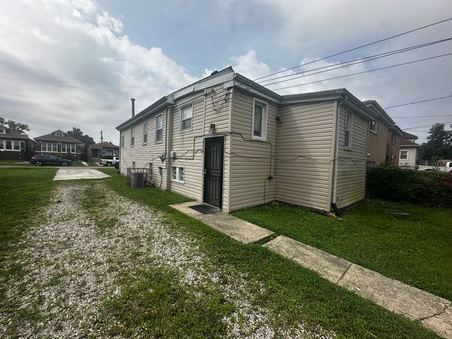 430 E 88th Place, Chicago, IL 60619