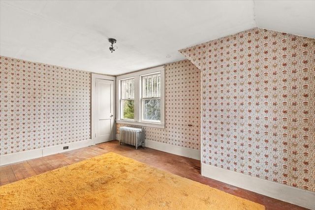 57 Onset Ave, Wareham, MA 02532
