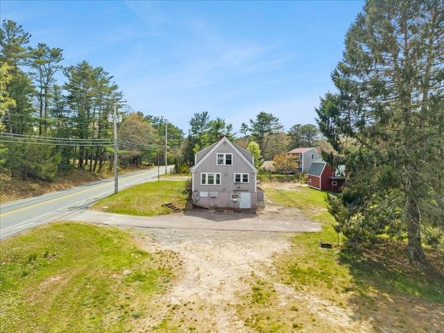 57 Onset Ave, Wareham, MA 02532