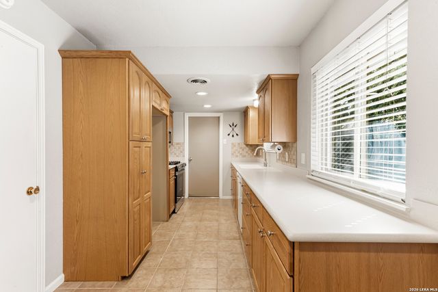 1214 Mount Capote, San Antonio, TX 78213