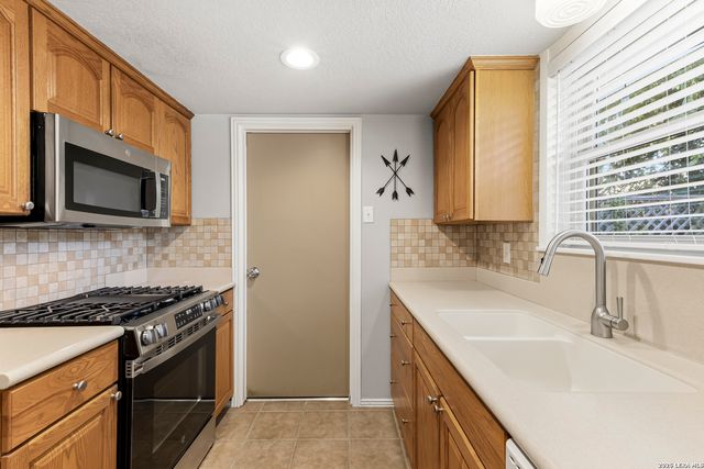 1214 Mount Capote, San Antonio, TX 78213
