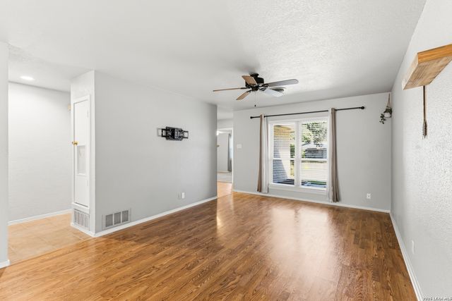 1214 Mount Capote, San Antonio, TX 78213