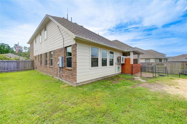 30434 Butternut Oak Lane, Magnolia, TX 77355