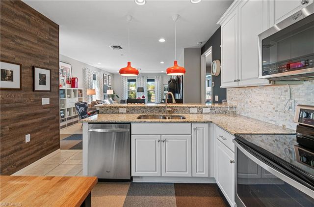 10484 Severino LN, Fort Myers, FL 33913