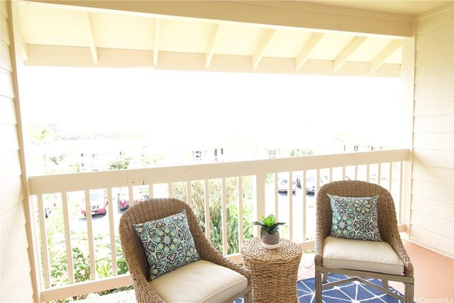 92-1179 Palahia Street J202, Kapolei, HI 96707