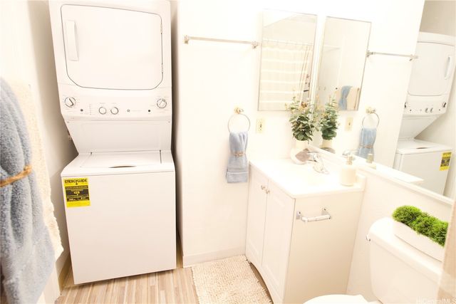 92-1179 Palahia Street J202, Kapolei, HI 96707