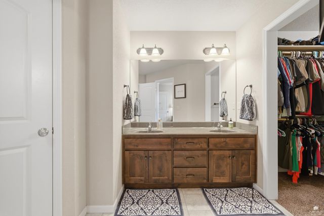 1937 Sutterwoods Road, Junction City, KS 66441