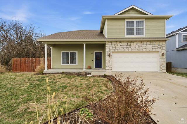 1937 Sutterwoods Road, Junction City, KS 66441