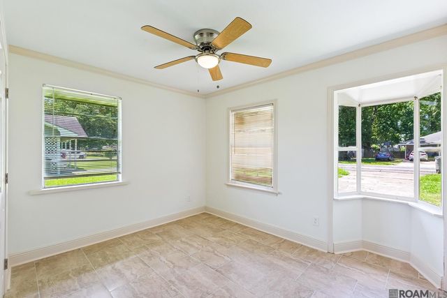 8977 Nolen Dr, Baton Rouge, LA 70810