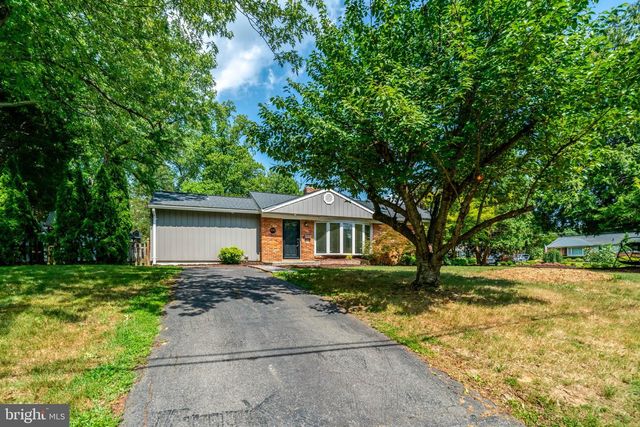 8015 NEW MARKET RD, Alexandria, VA 22308