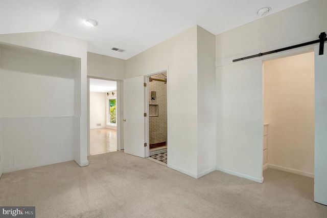 8015 NEW MARKET RD, Alexandria, VA 22308