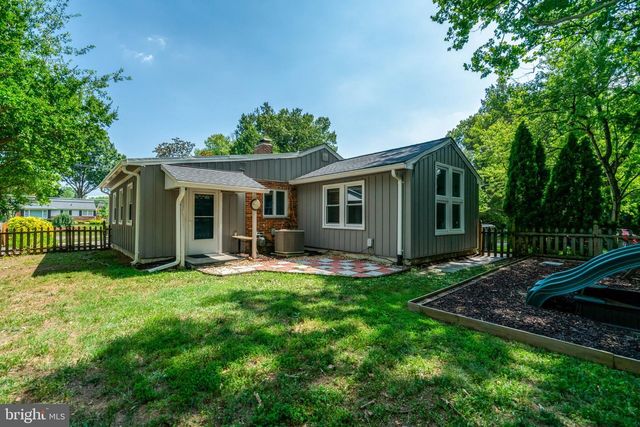 8015 NEW MARKET RD, Alexandria, VA 22308