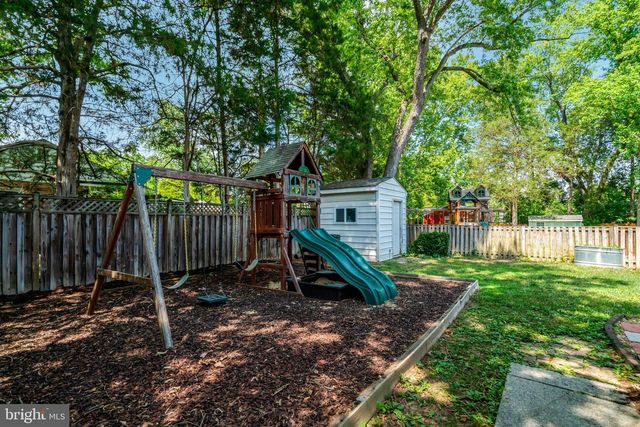 8015 NEW MARKET RD, Alexandria, VA 22308