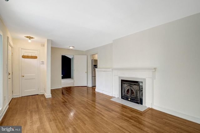 8015 NEW MARKET RD, Alexandria, VA 22308