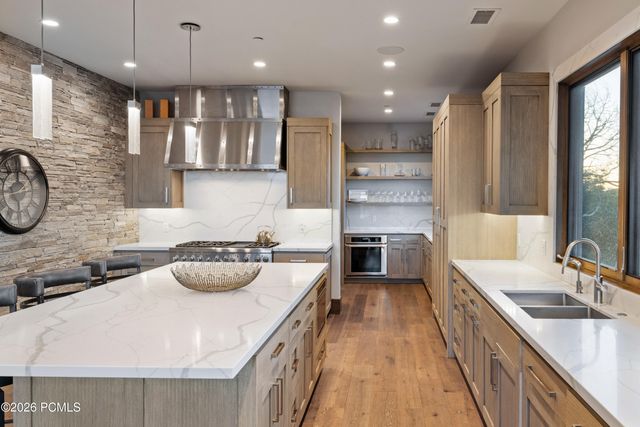 10738 Summit View Drive, Park City, UT 84060