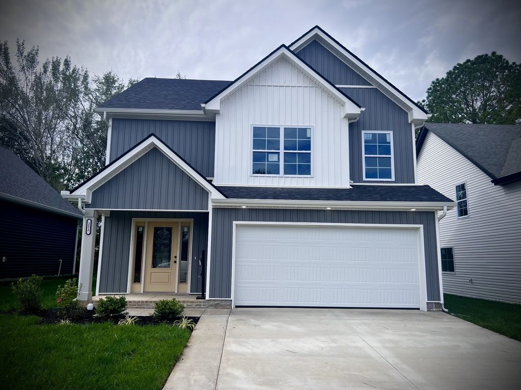 252 Switchgrass Dr, Clarksville, TN 37042