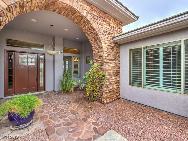 3 Pine Hollow Drive, Henderson, NV 89052