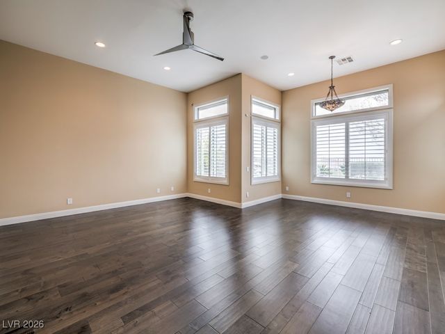 3 Pine Hollow Drive, Henderson, NV 89052