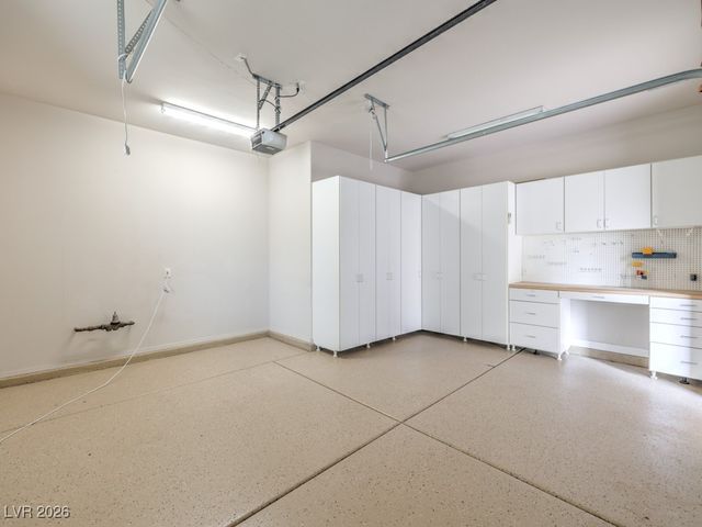 3 Pine Hollow Drive, Henderson, NV 89052