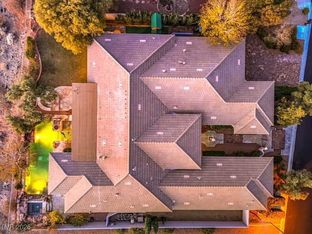 3 Pine Hollow Drive, Henderson, NV 89052